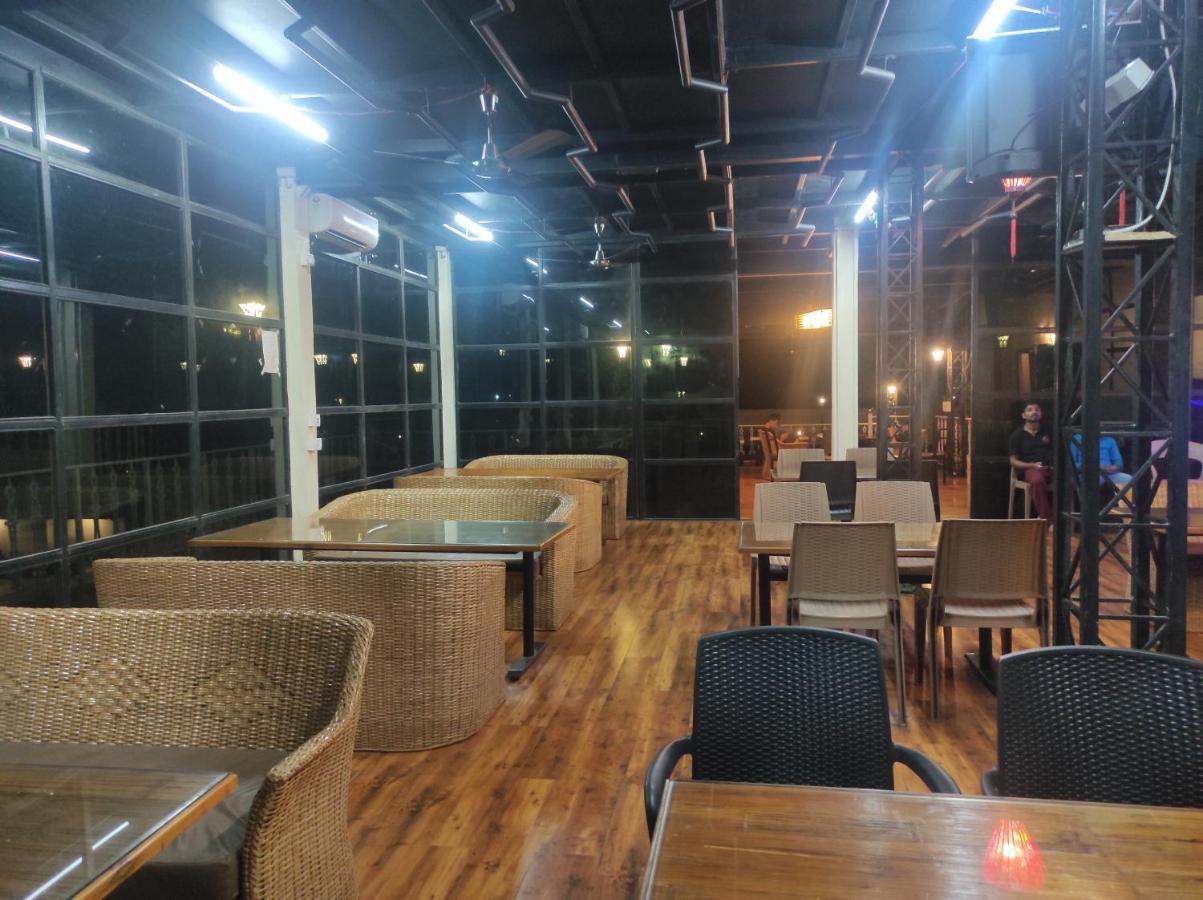 Changs Resort Kaharpara Εξωτερικό φωτογραφία